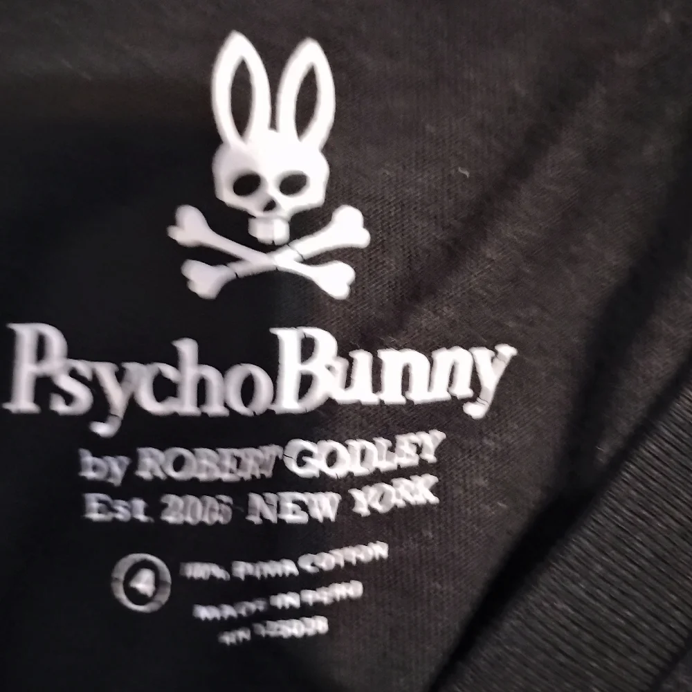 Psycho Bunny Black Skull and Crossbones Graphic Tee - Picture 2 of 6